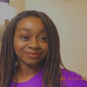 Meet your Posher, Amira